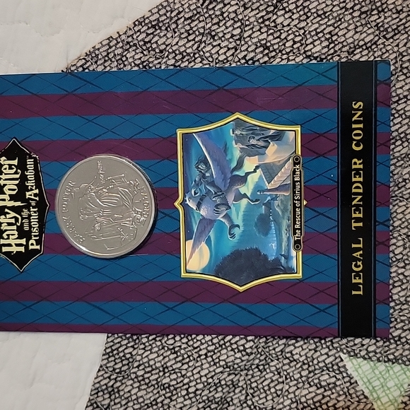 Harry Potter Isle of Man 1 Crown Coins the Prisoner of Azkaban set NEW - Picture 3 of 10